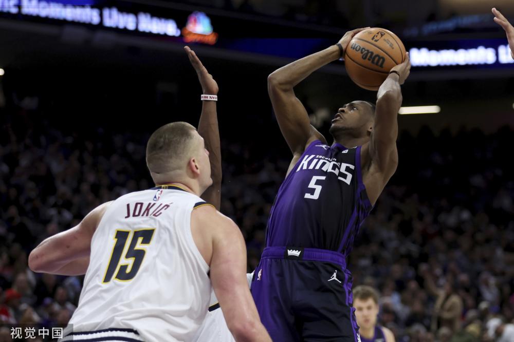 通过对杜月 通过对杜月